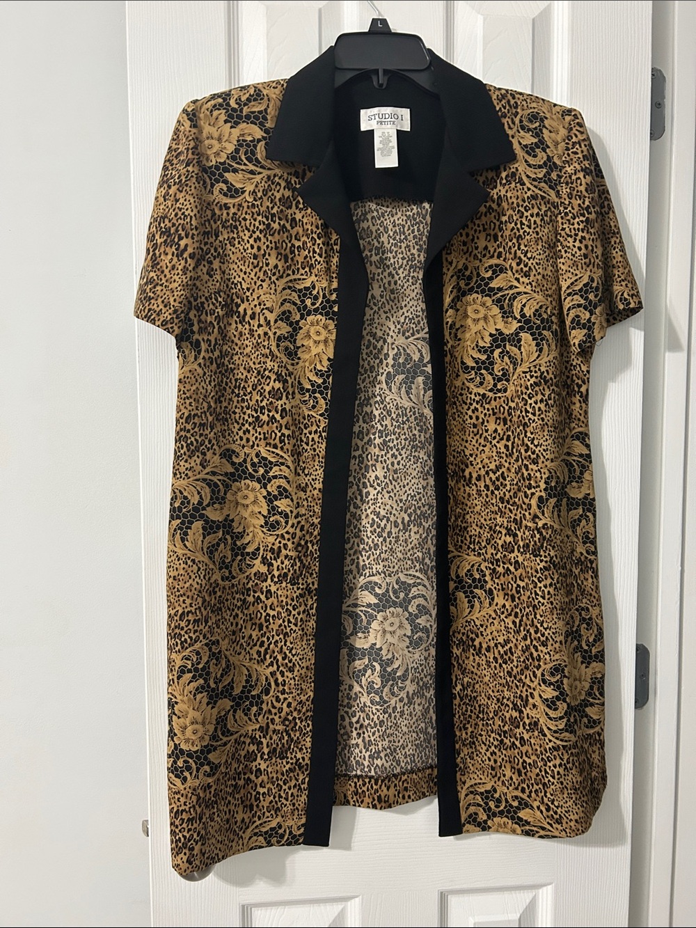 Studio 1 Black-Trim Leopard Floral Short Sleeve Jacket
